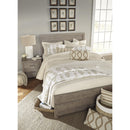  Size_Queen -- Culverbach B070B8 Queen Panel Bed IMAGE 5
