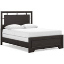  Size_Queen -- Covetown B441B6 Queen Panel Bed IMAGE 1