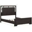  Size_Queen -- Covetown B441B6 Queen Panel Bed IMAGE 5